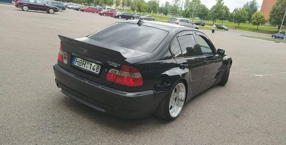 Lip e46 pandem style