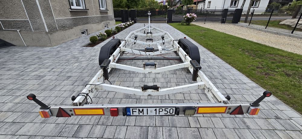 Przyczepa podłodziowa aluminiowa Stoeger 2,5t, 8,5-9,5m