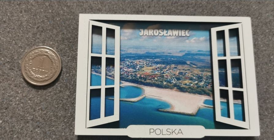 Magnes na lodówkę okno
  Jarosławiec
Drewniany