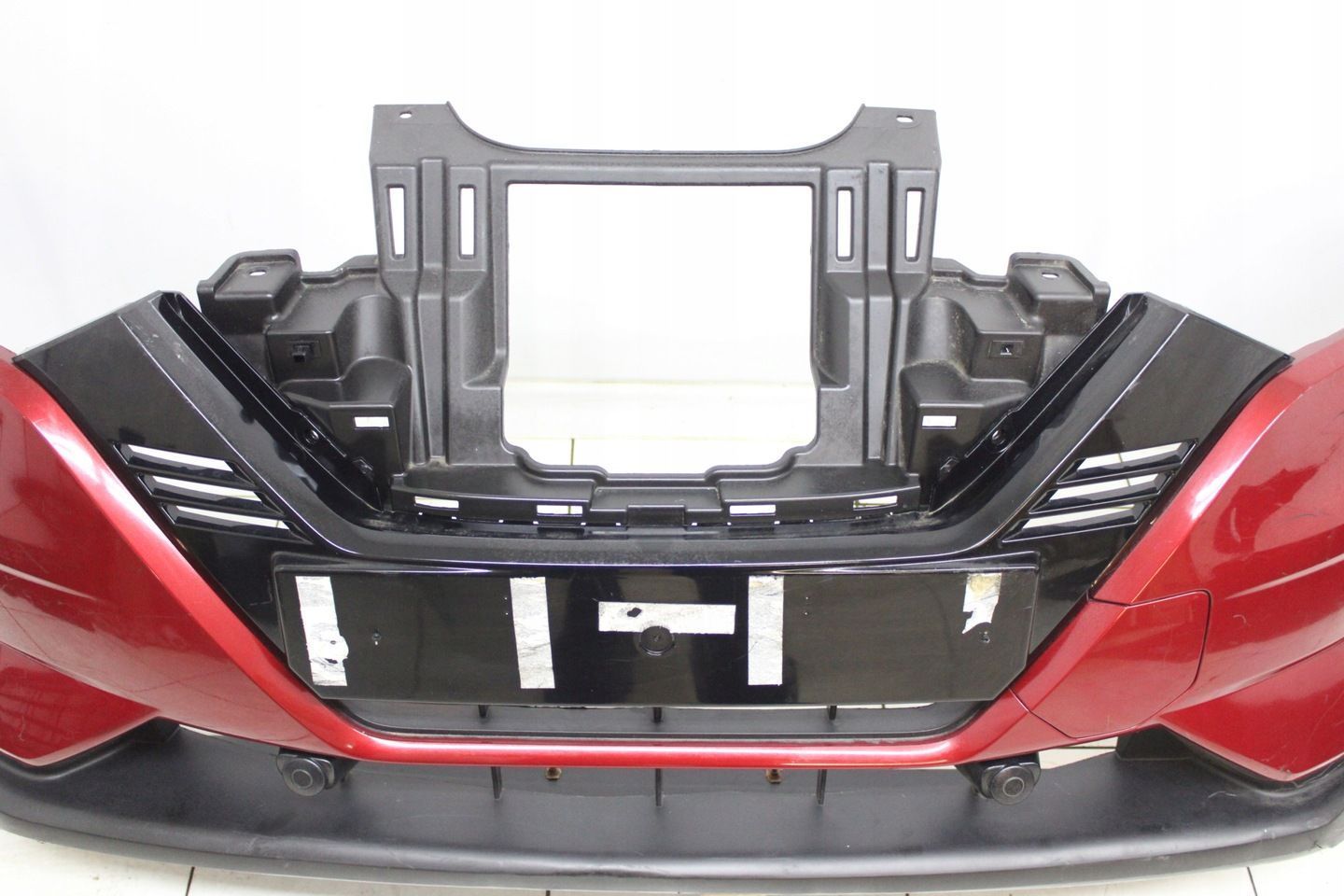 NISSAN QASHQAI J11 LIFT 17R- ZDERZAK PRZÓD PRZEDNI 4X PDC HALOGENY