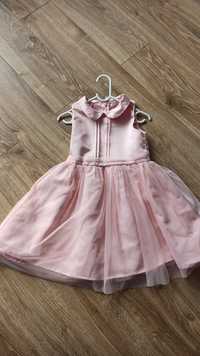 Balowa sukienka dla małej księżniczki