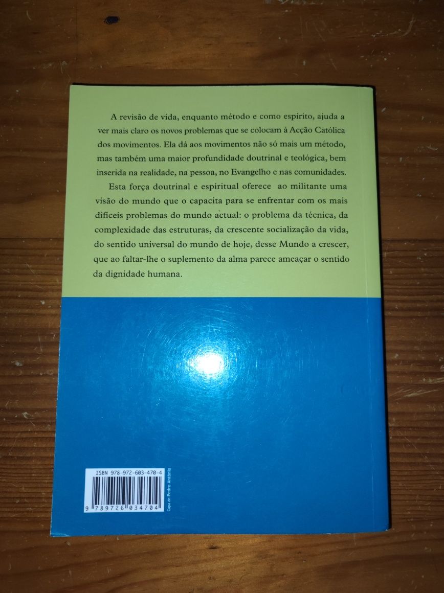 Vendo livro Revisão de Vida - JOC