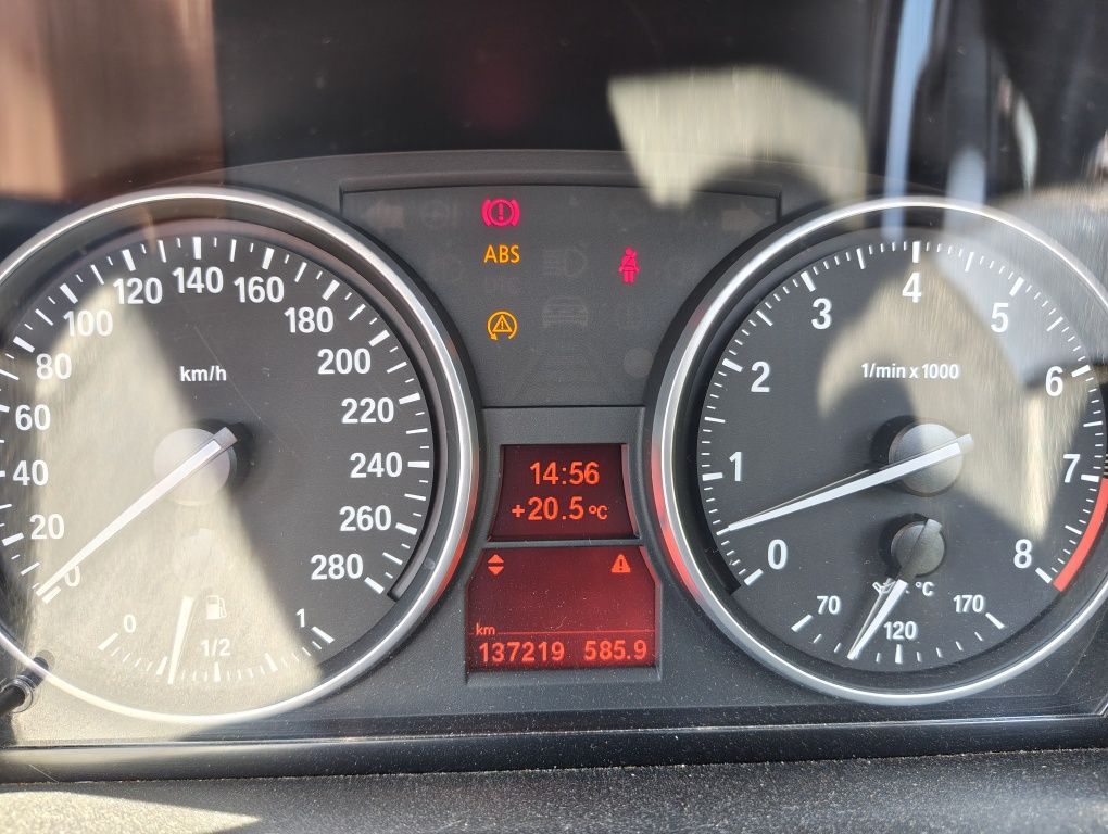 BMW 325i cabrio e93