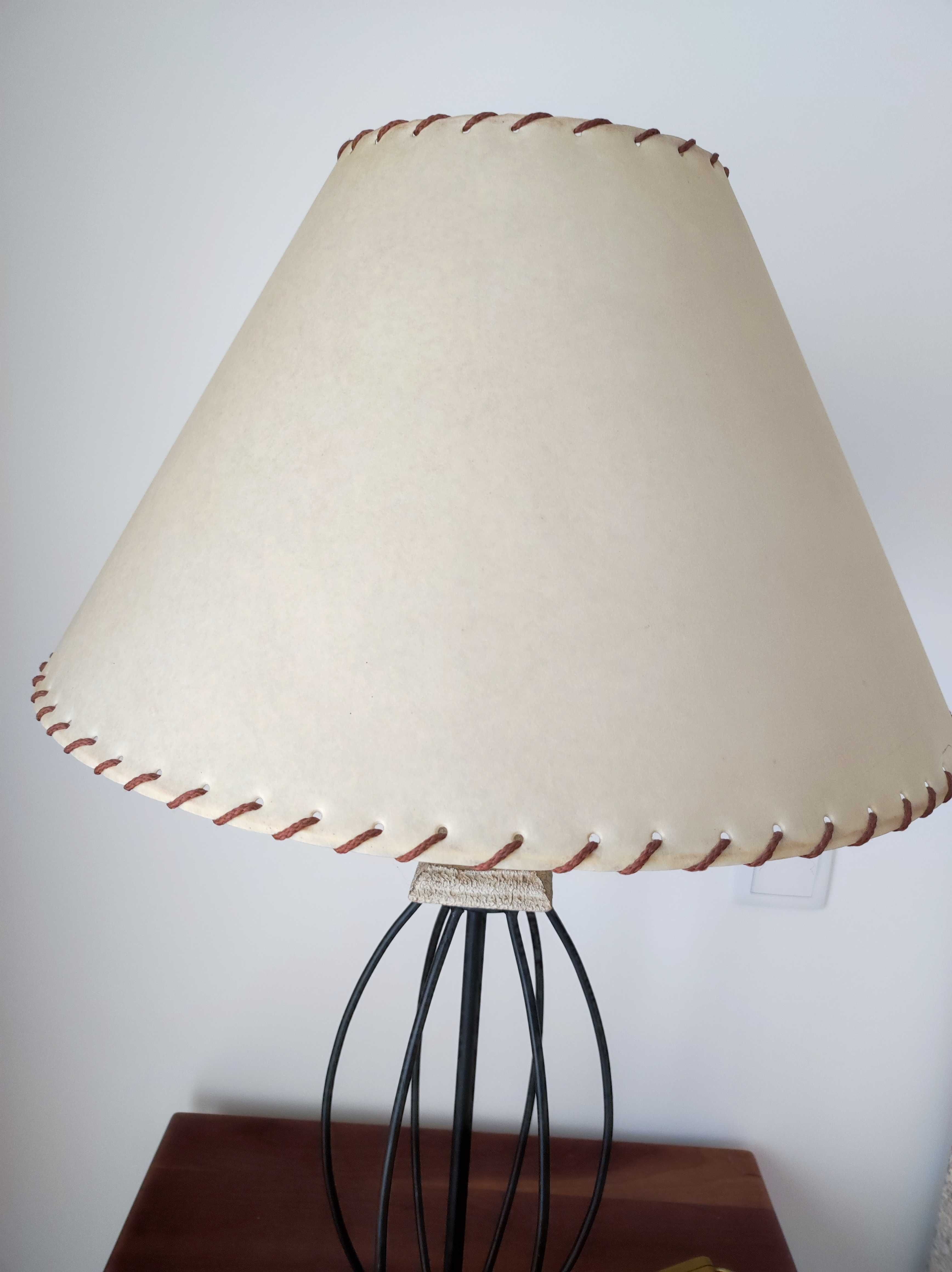 Candeeiro de Mesa