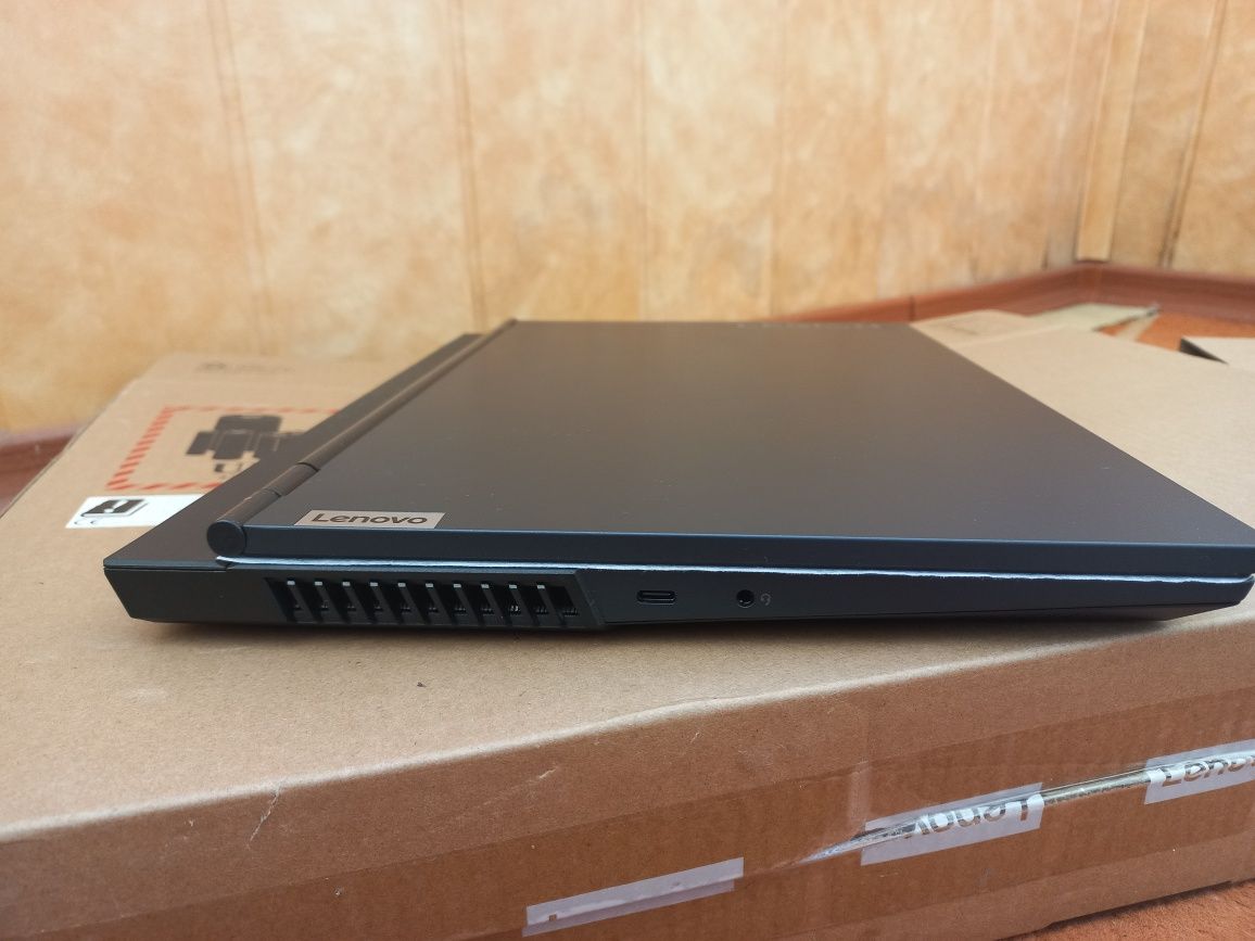 Ноутбук ігровий Lenovo Legion 5 15ACH6H