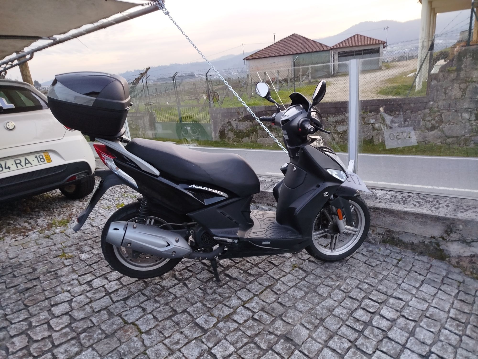 KYMCO Agility City 125cc 7000 kms como Nova 12-2020