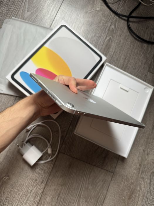 Айпад ipad apple 11 (2025) esim+wifi A16 128 gb