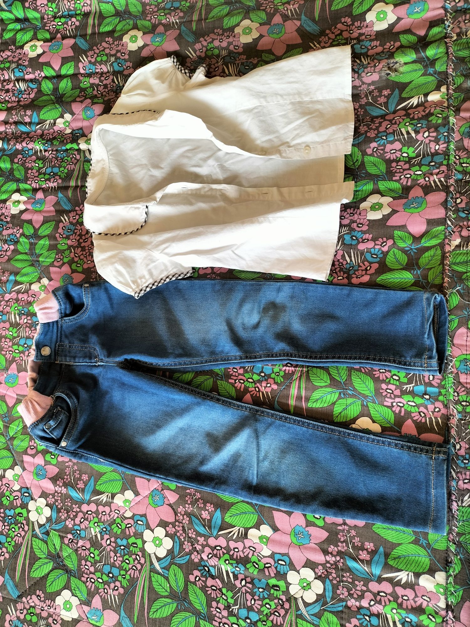 Spodnie i bluzeczka