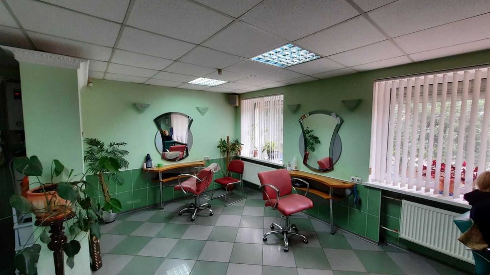 Вбудоване приміщення 75 кв. м вільного призначення вул.Гоголя