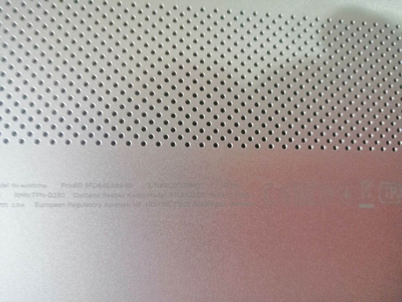 AMD Ryzen™ 3 Vega 3 Graphics até 3,5 GHz , 5 MB de cache/ 8GB /SSD 256