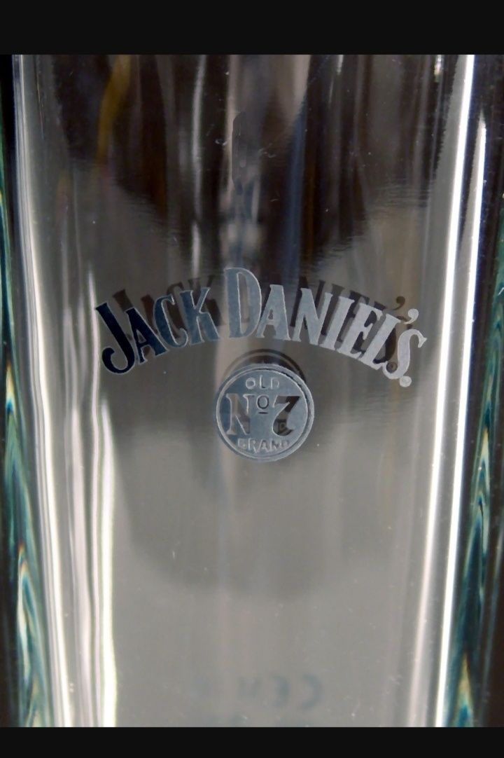Стаканы (бокалы) мирового бренда Jack Daniel's.