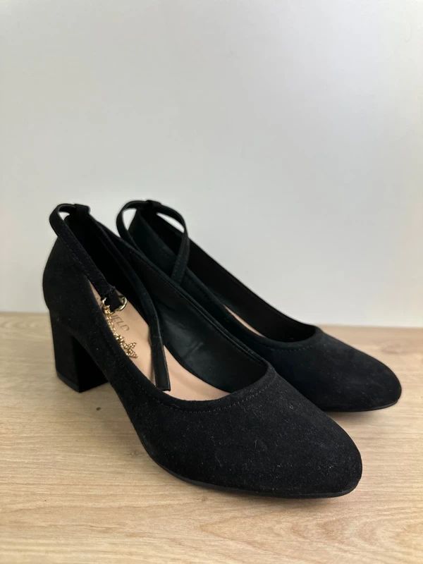 ORYGINALNE BUTY Buty na obcasie Anna field czarne r. 35