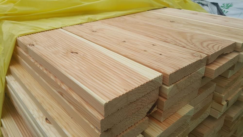 Deska tarasowa 28x145 mm   modrzew nie syberyjski ryflowana