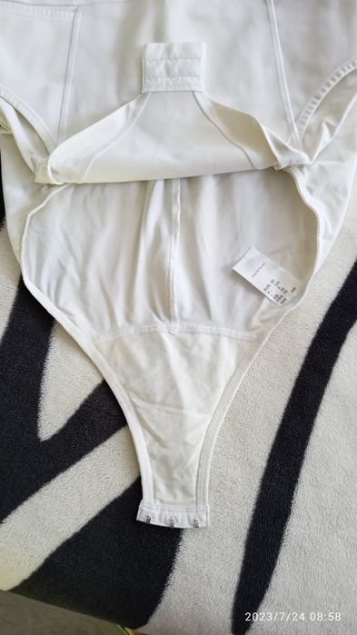 Трусики жіночі утягуючі