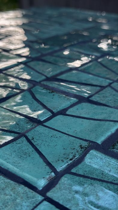 Журнальний стіл з керамічної плитки (ручна робота)