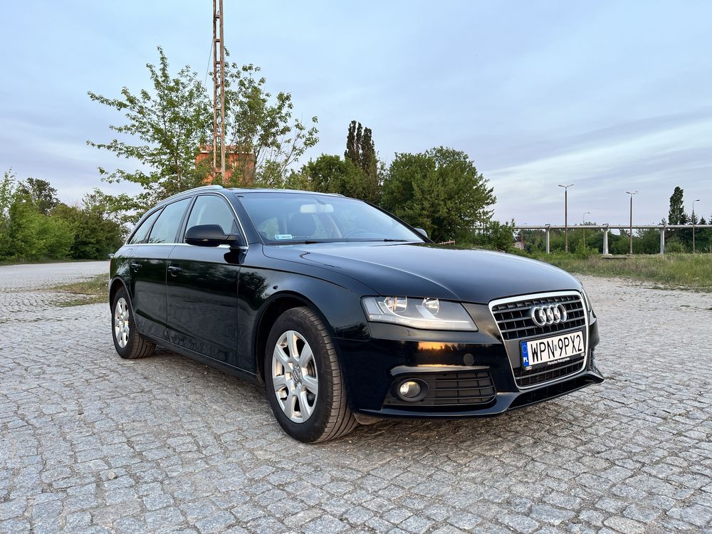 Audi A4 B8 avant 2.0 Tdi CR 2010r