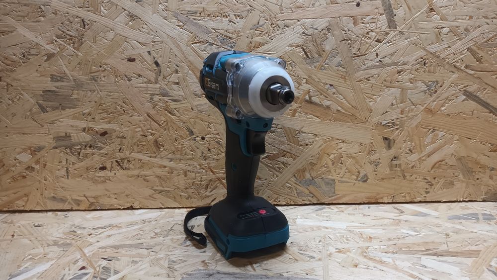 Klucz udarowy Gisam 520N.m w systemie Makita 18V