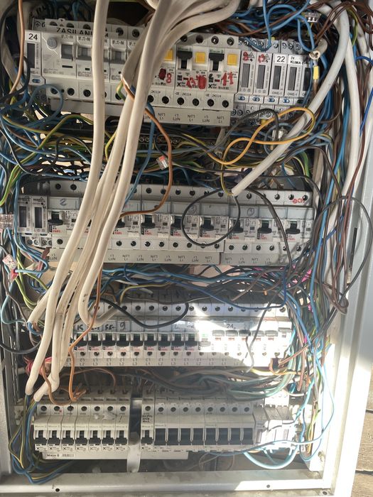 Щиток з автоматами