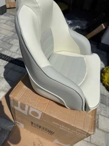 Fotel do łódki motorowej jak na zdjęciach.