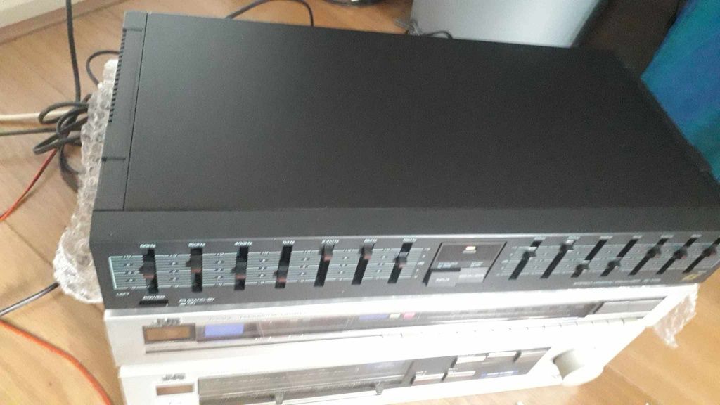 Sansui korektor graficzny duża wieża