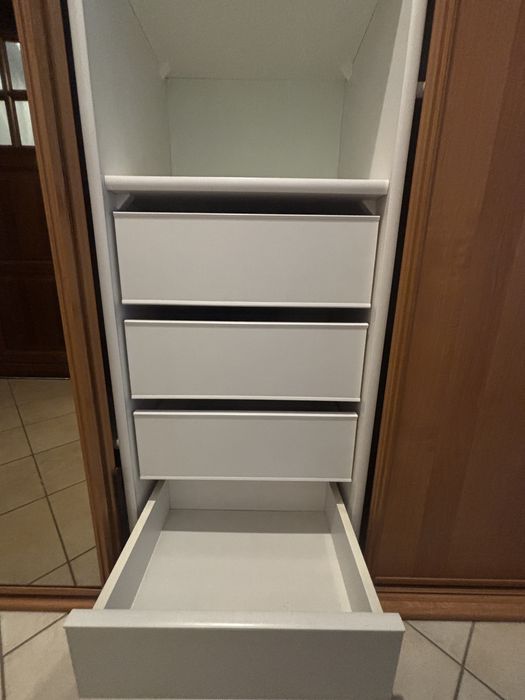 Szafa oddam za darmo