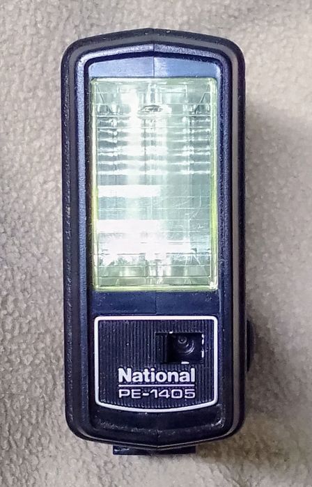 Фотовспышка National PE-1405