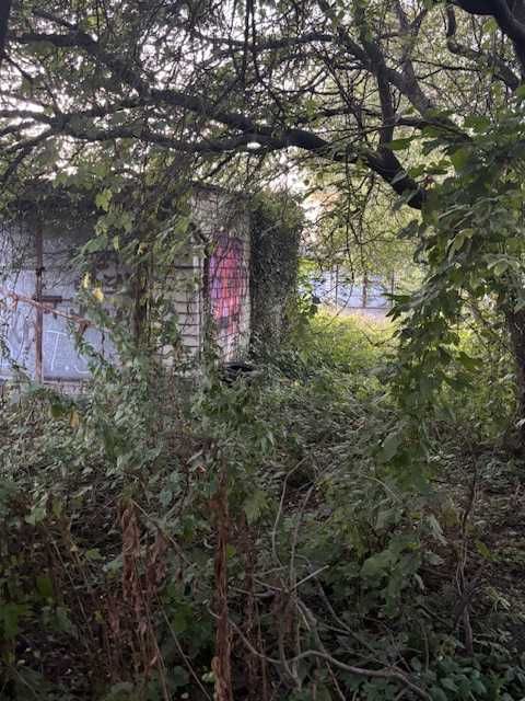 Garaż , działka pod garaż os. Mickiewicza