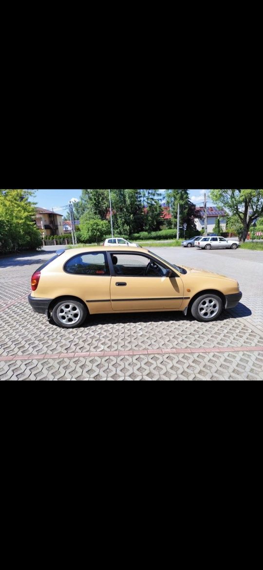 Toyota corolla e11 1.3 efe pierwszy właściciel salon Polska Kraków