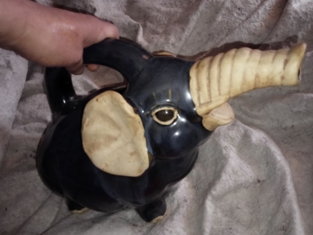 Stara konewka ceramiczna Słoń konewka ceramika szkliwiona lata 70te XX