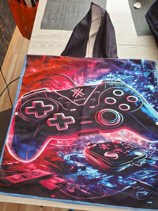 Dziecięcy ręcznik kąpielowy z kapturem