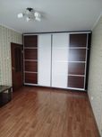 Ващенко 7, Осокорки, оренда 1-к квартири біля озера.