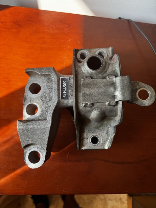 Suporte apoio motor alfa 159 referencia