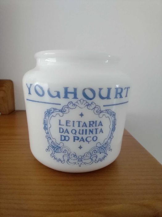 Pote Antigo Iogurte em Vidro Leitoso: Yoghourt Leitaria Quinta do Paço