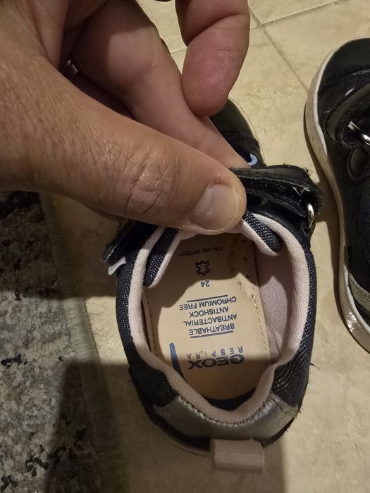 Ténis Geox menina ótimo estado