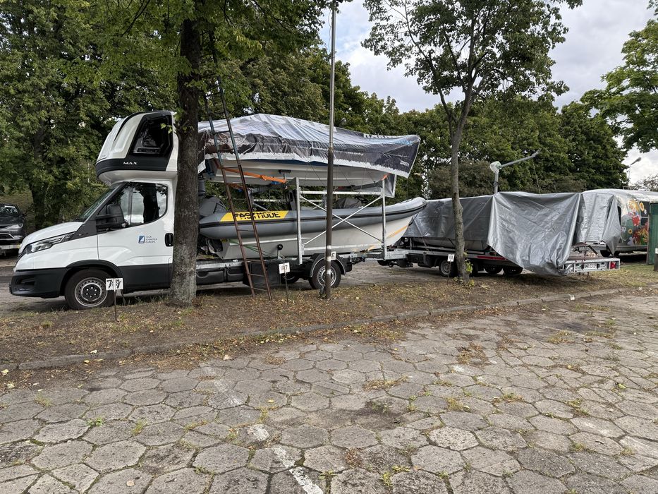 Parking strzeżony Zimowanie przyczep kempingowych kamper bus camper