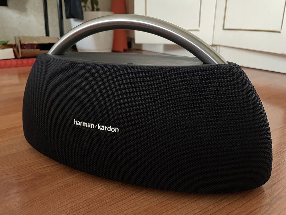 Колонку Harman Kardon Go+Play Mini