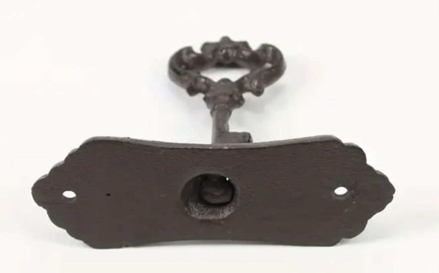 Puxador em Ferro c/ Pega Chave Antiga