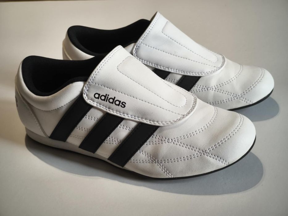 Buty Adidas tekwen damskie