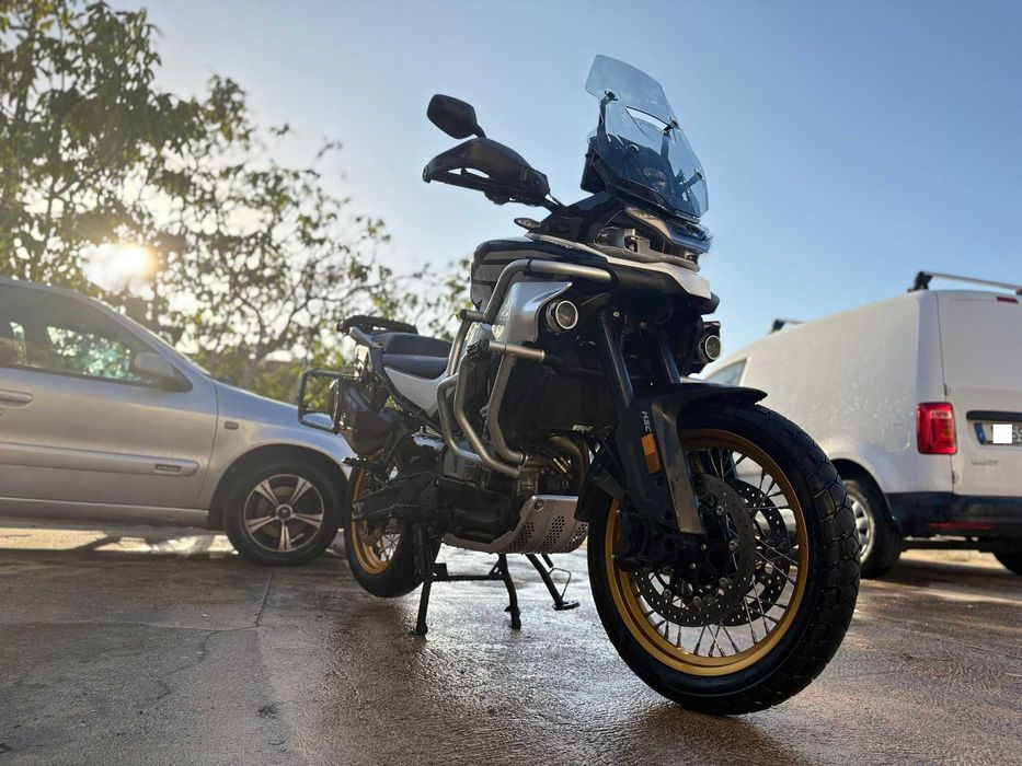 CFMOTO 800 Explore - MALAS SHAD TERRA + EXTRAS + GARANTIA FÁBRICA
