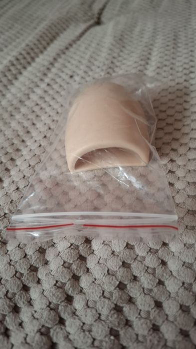 Do czyszczenia pędzli