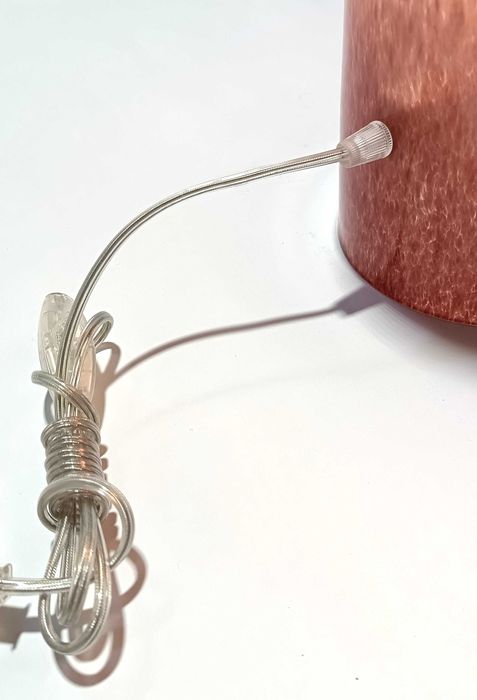 Candeeiro de mesa em vidro rosa