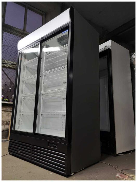 Холодильна шафа вітрина шкаф UBC SuperLarge1300 Графіт, Є сервіс!