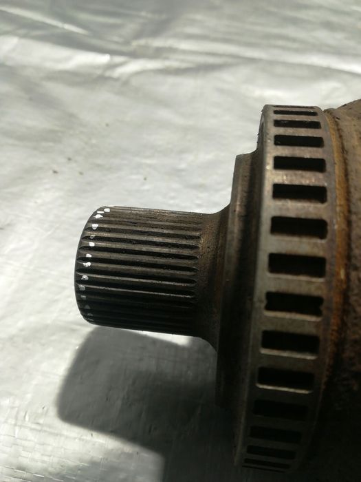 Volkswagen OE półoś tylna