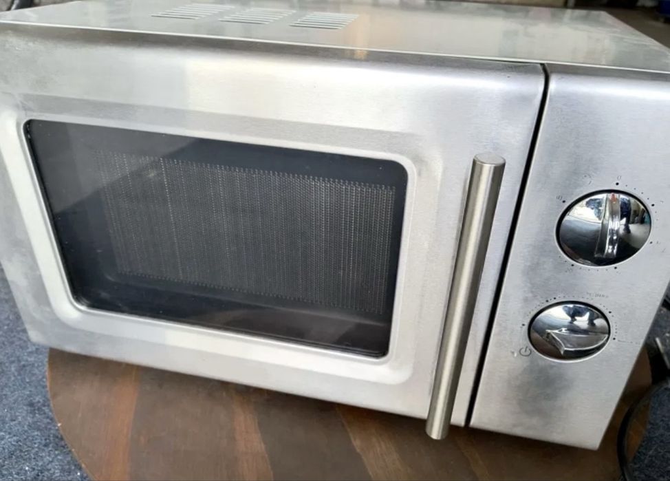 Мікрохвильова піч