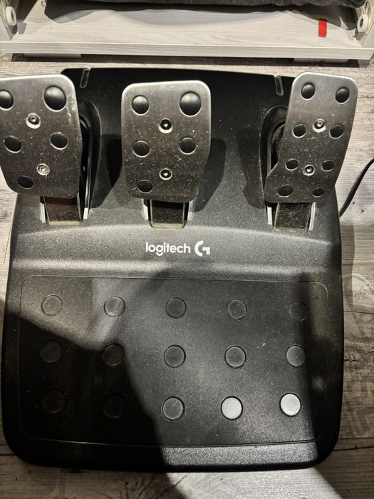 Kierownica logitech g29 plus