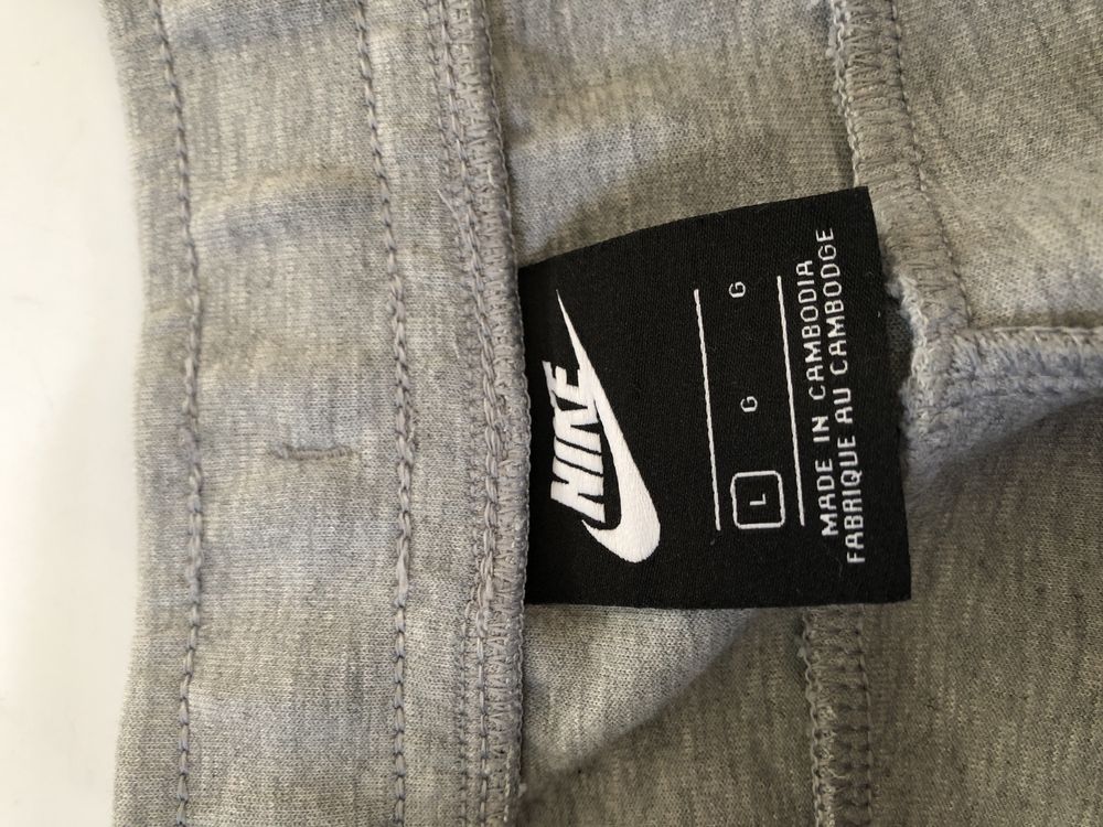 Штани Nike Tech Fleece