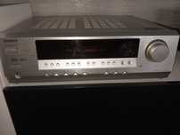 Amplituner Onkyo TX-SR304E