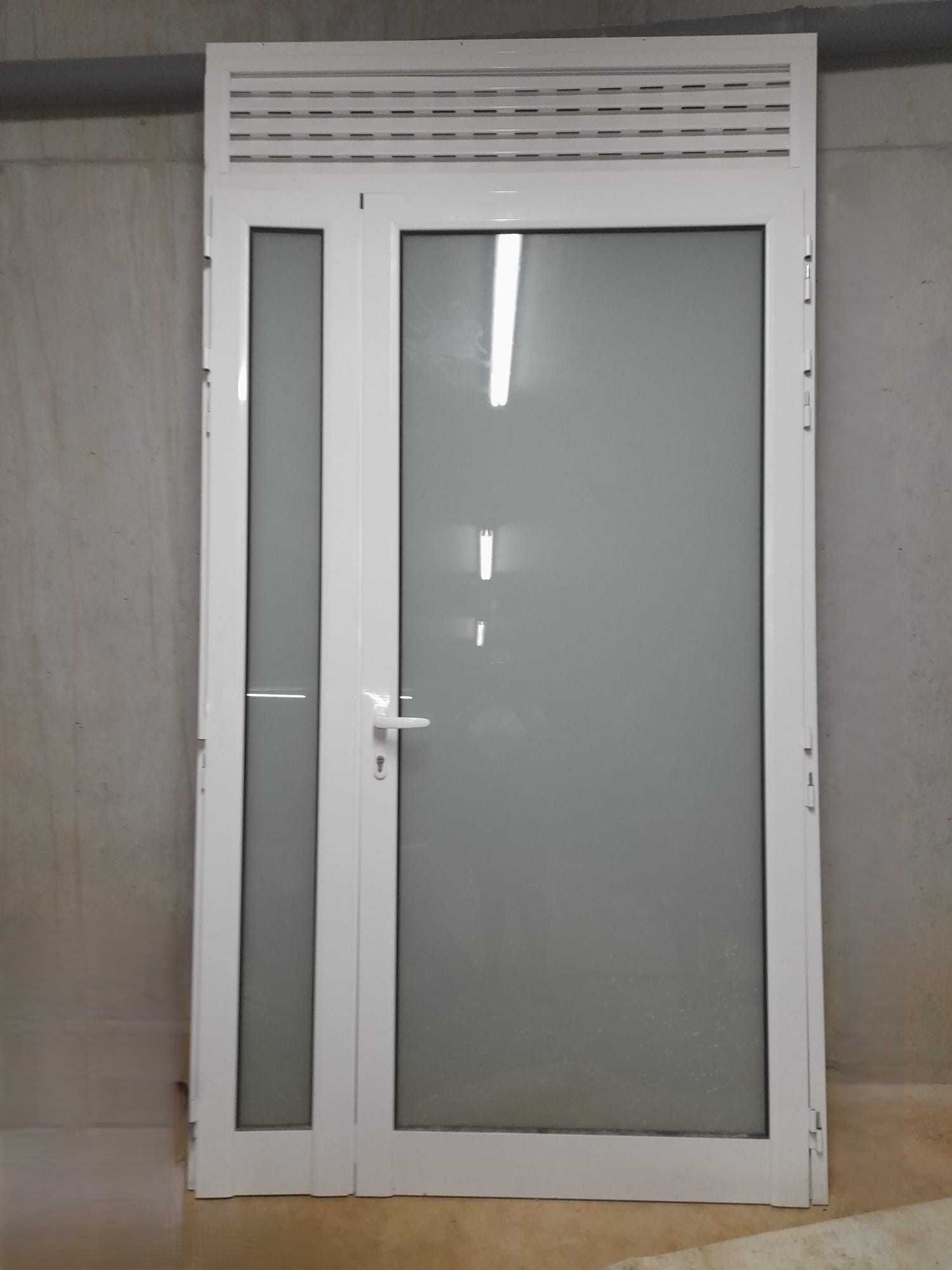 Porta Exterior Nova