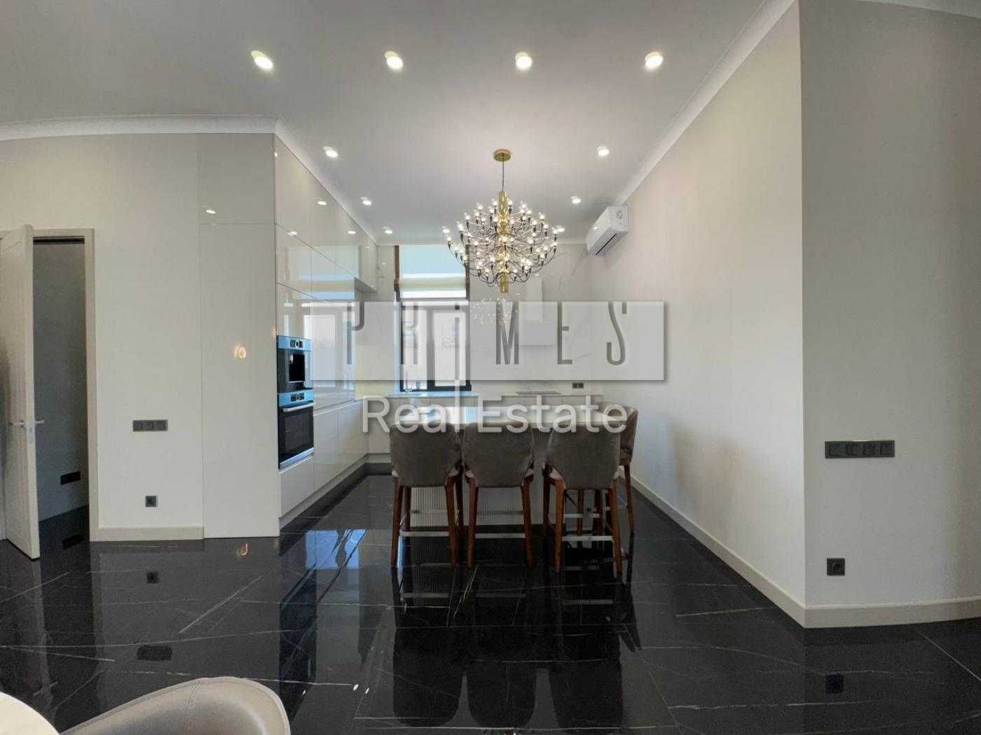 Продається  4-к  будинок площею 240 м² у КМ Green Town ,с. Крушинка