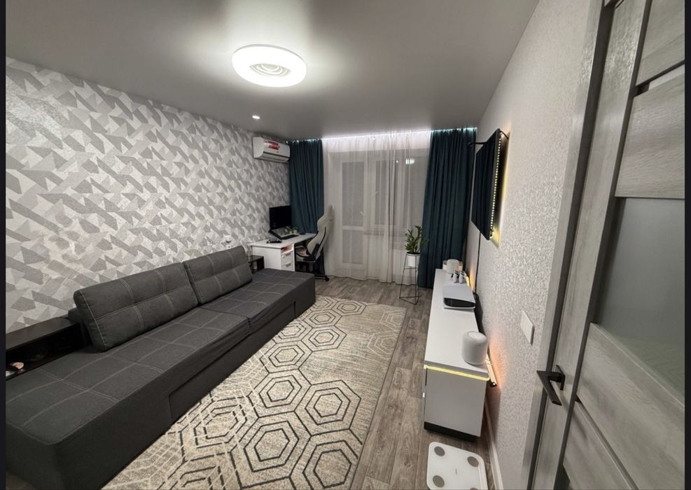 Продам 1к квартиру в Центральном районе